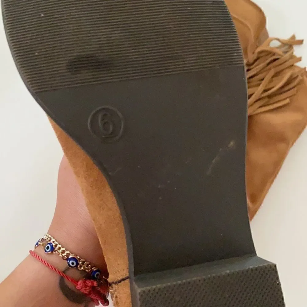 Mossimo suply co boots EUC